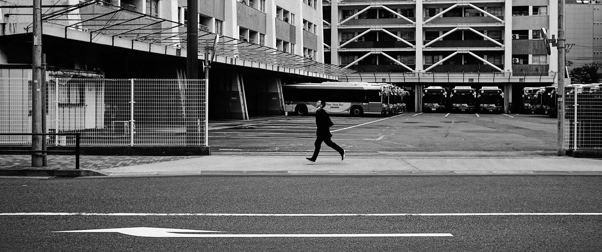 Weekend widescreen monochromes