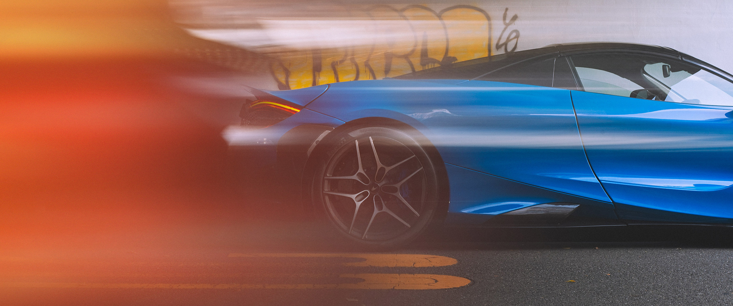 Photographing the McLaren 720S in Tokyo