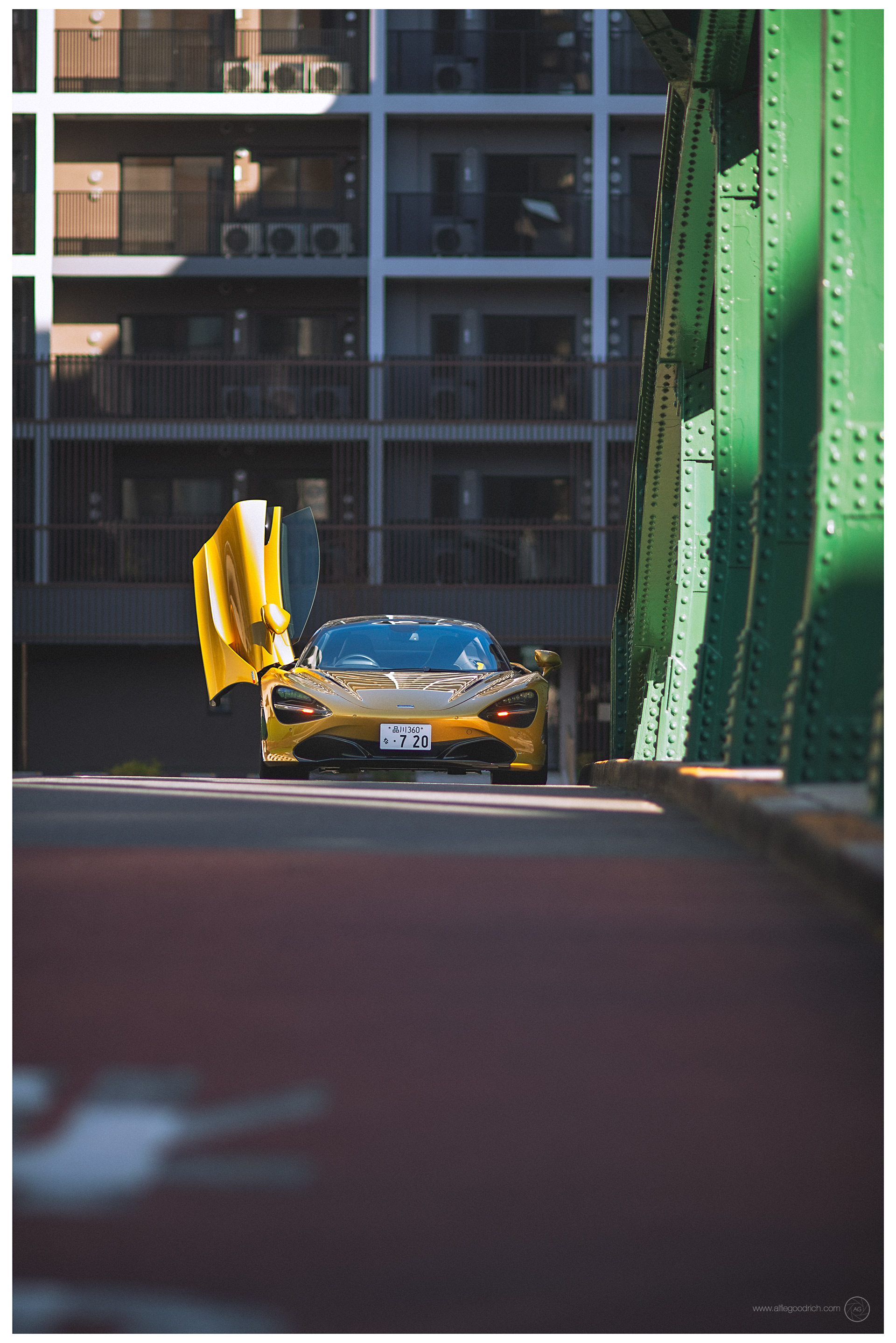 McLaren 720S & 765LT in Tokyo, 2022